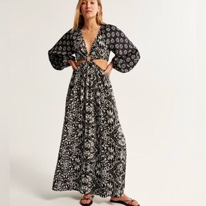 Abercrombie and Fitch Long-Sleeve Plunge Cutout Maxi Dress - medium tall